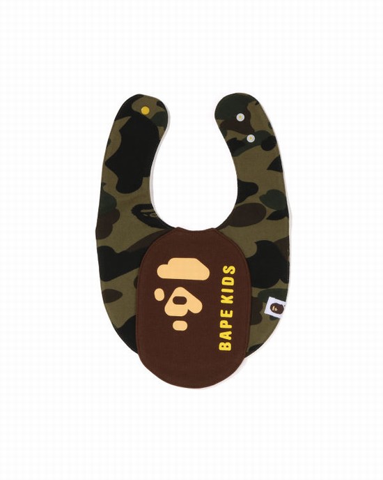 Green Bape 1st Camo Ape Head Motif Kids' Bib | ZA-52091