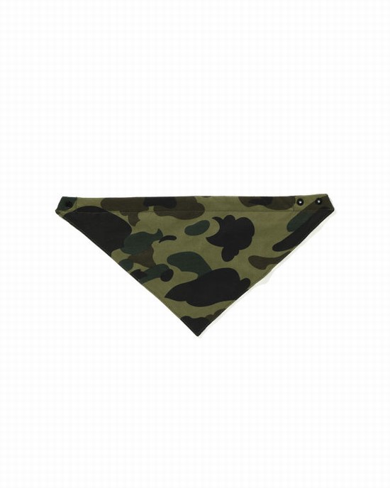 Green Bape 1st Camo Bandana Kids' Bib | ZA-31406