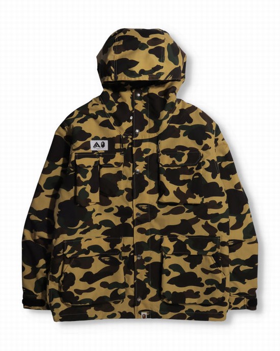 Yellow Bape 1st Camo Mountain Men's Parka | ZA-37601